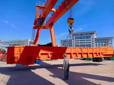 生產(chǎn)扒渣機(jī)功能,履帶挖掘裝載機(jī)